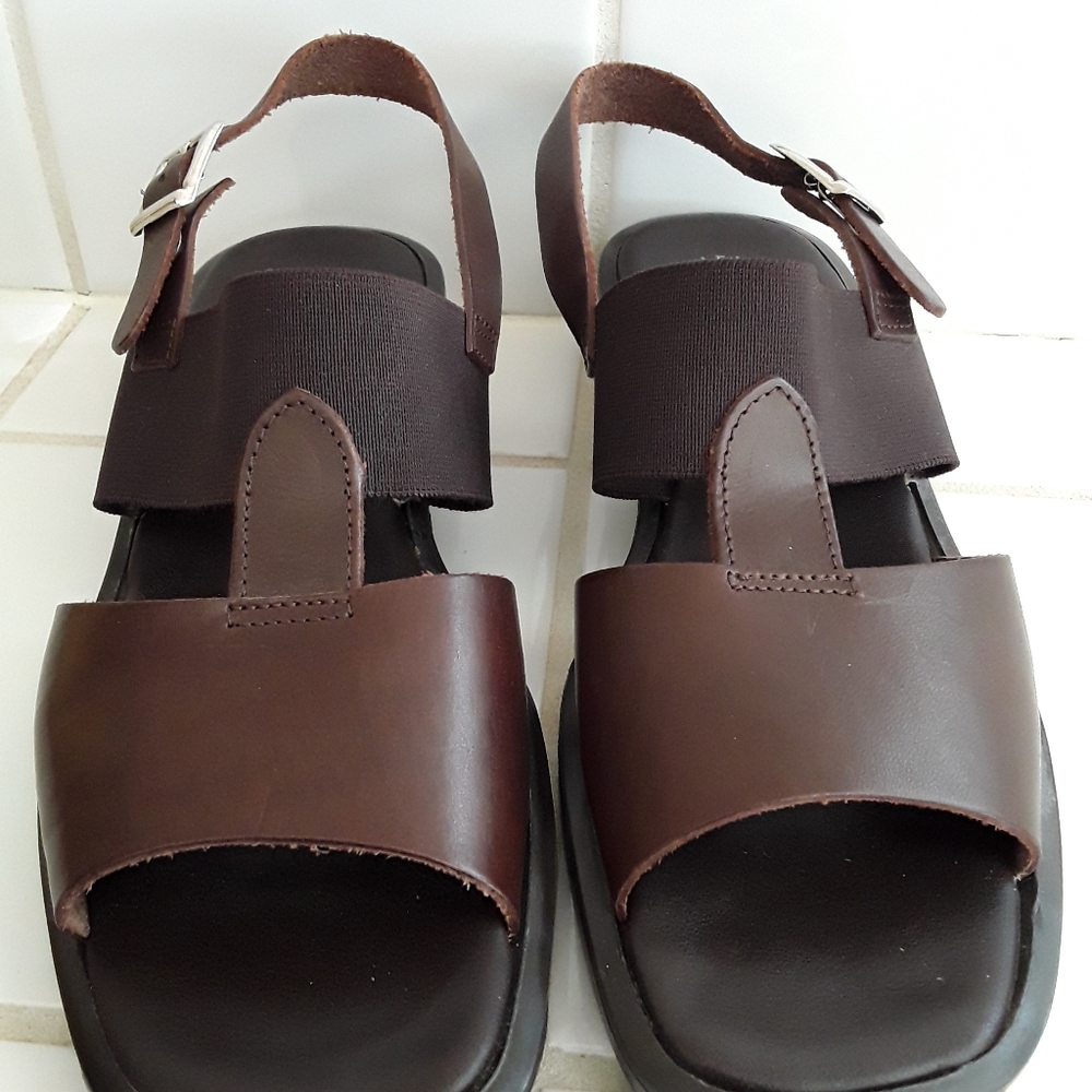 Romano  Audrey  Brown  Sandals  Size  6